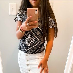 White House black market blouse